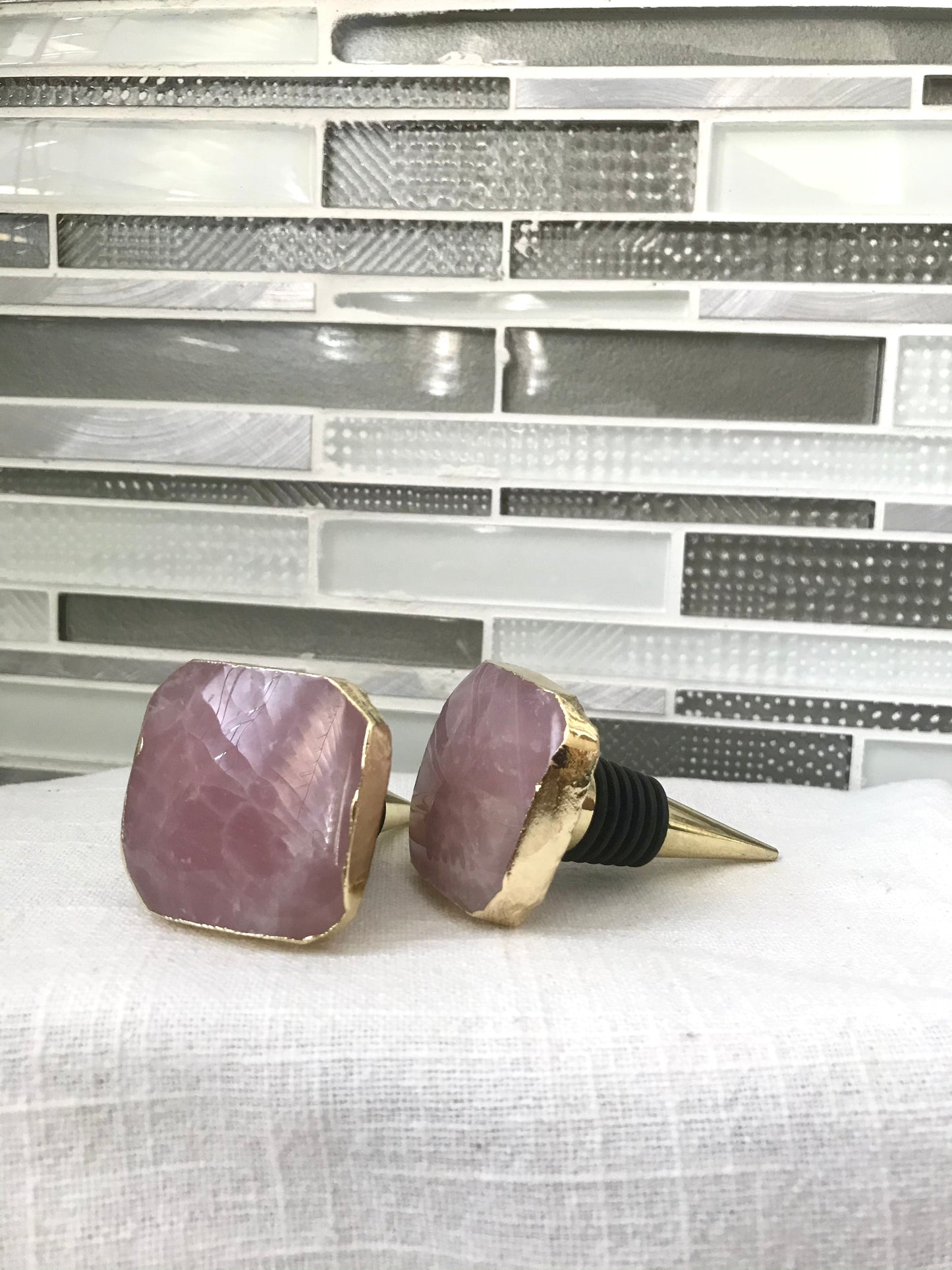 Rose quartz square wine stopper